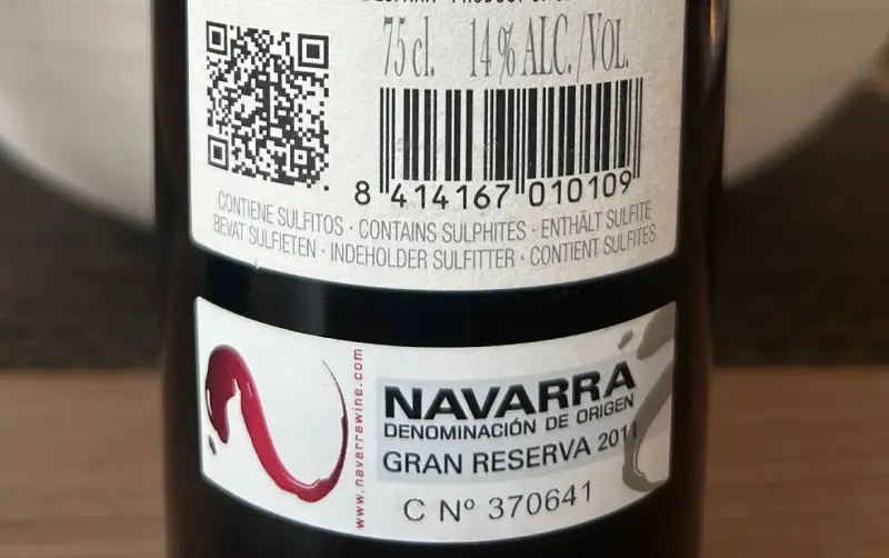 Contraetiqueta de vino